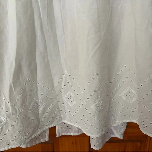 3X Universal  Thread White Eyelet Pintuck Button-Up Blouse puff elbow sleeve - Picture 5 of 8